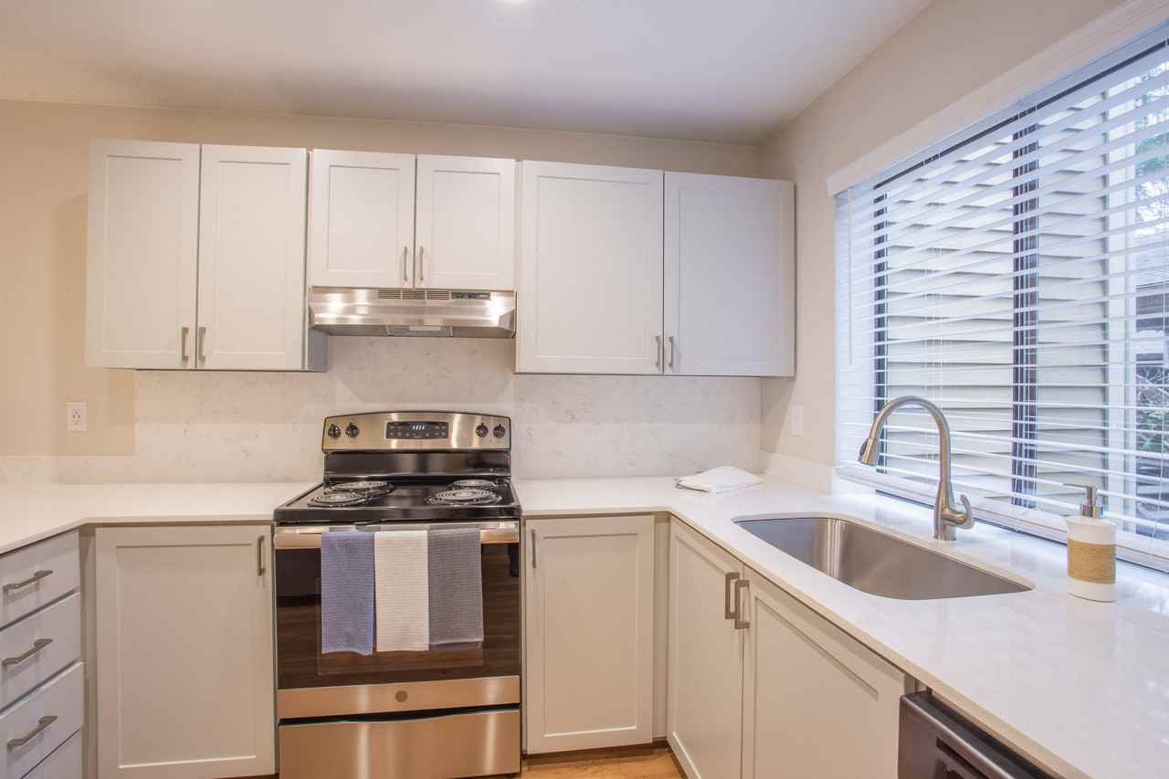 Stoneridge at Cornell - Photo 2 of 20