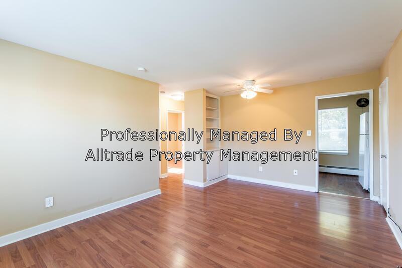 1409 Nightingale Rd - Photo 3 of 20