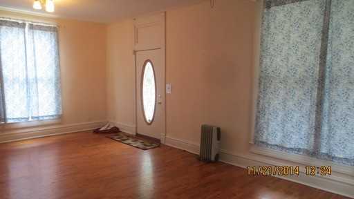 3137 McGee St - Photo 2 of 18