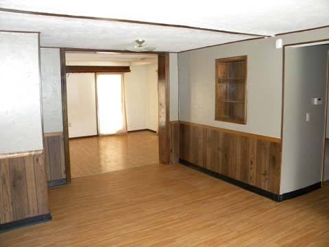 114 Yunker Ct - Photo 3 of 12