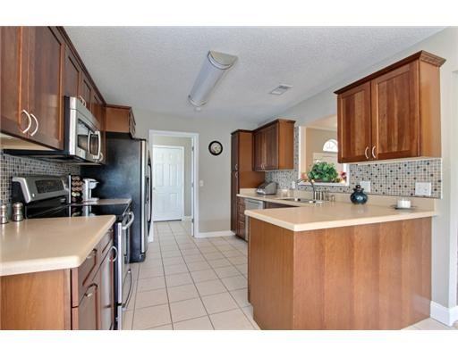 18 Raven Wood Way - Photo 7 of 24