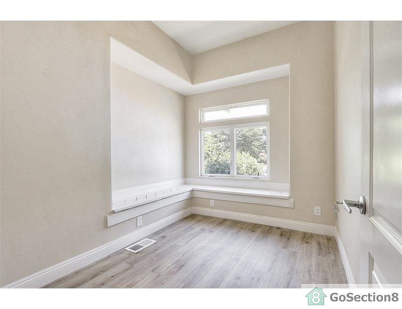 507 N 3rd St. - Photo 3 of 11