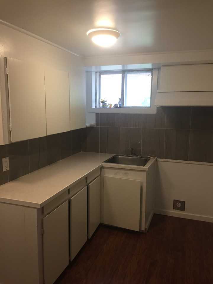 3938 Avenue Carlton A, Montréal, QC H3S 1M3 1 Bedroom Apartment for