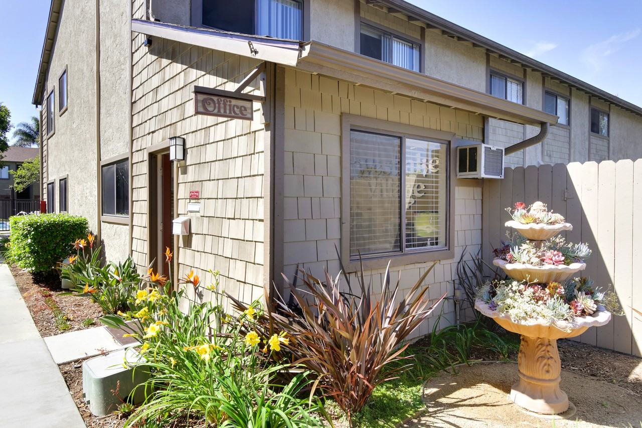 Westlake Village - Photo 2 of 12