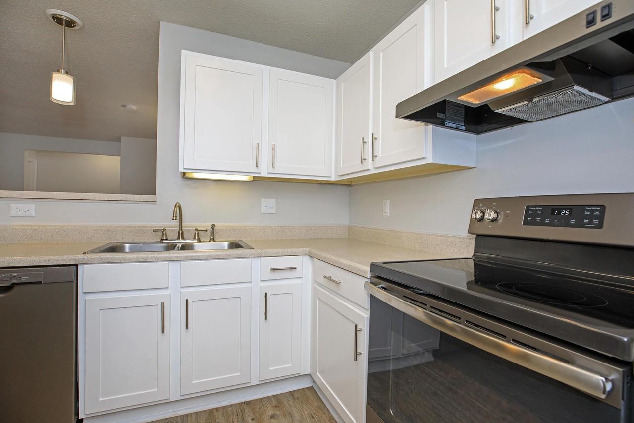 Westbury Mews - Photo 2 of 50