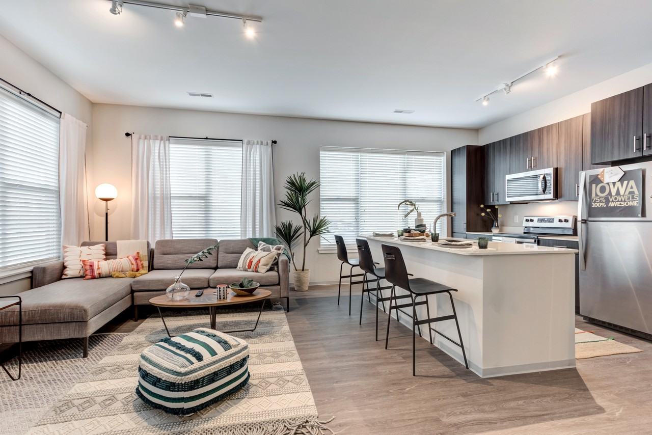 Student Housing - Latitude at River Landing - Photo 2 of 47