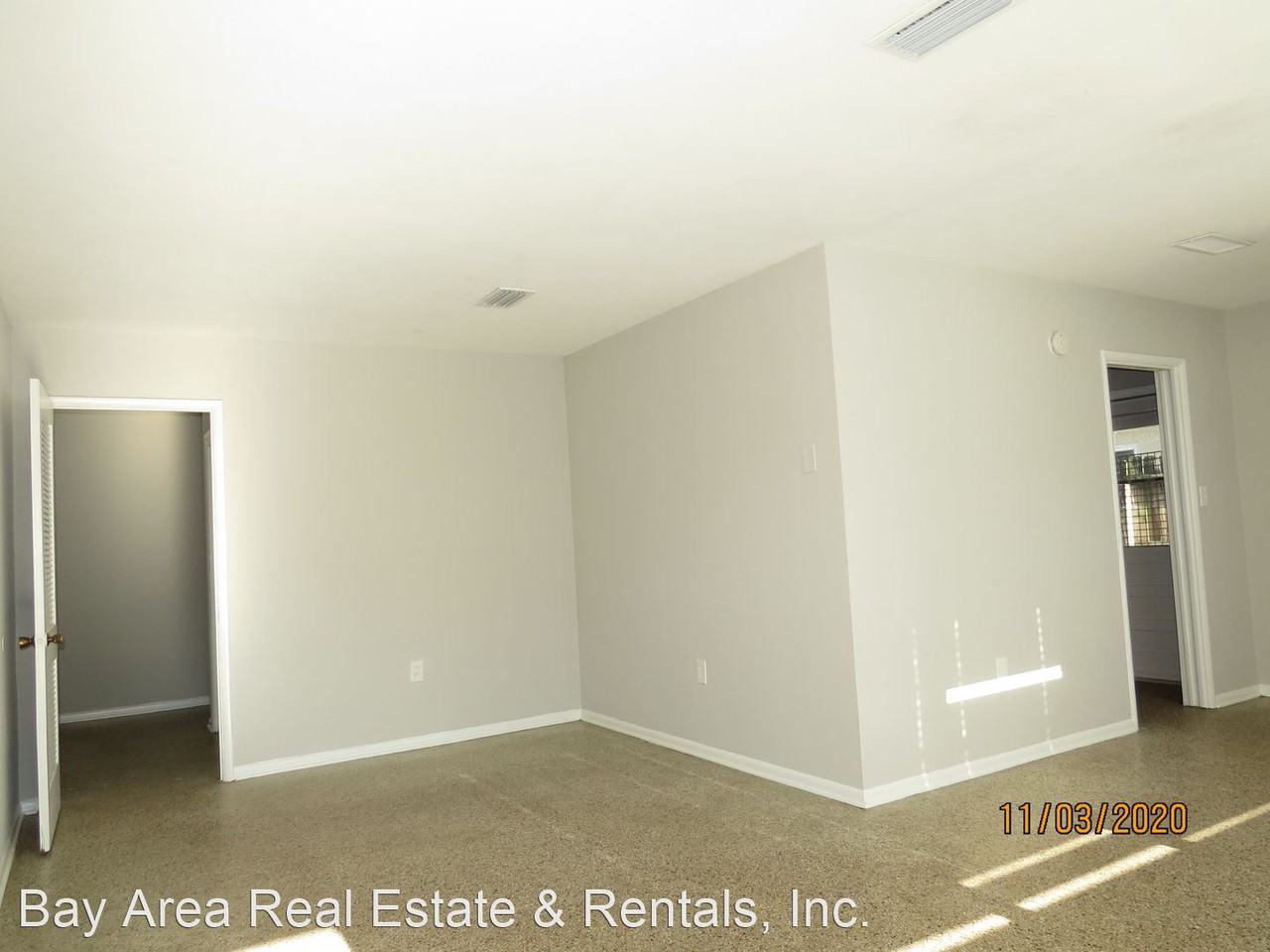 517 W Davis Blvd - Photo 2 of 17