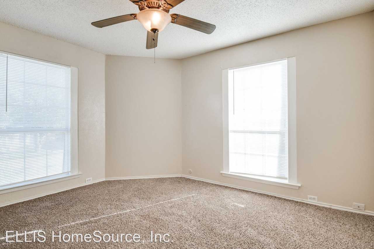 99 Highland Park Ct - Photo 3 of 11