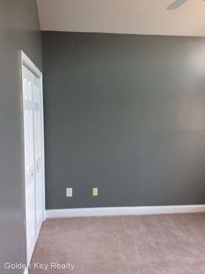 117 Nantucket Is - Photo 3 of 26