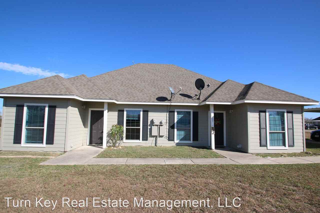 101/103 Collet Ct. - Photo 3 of 22