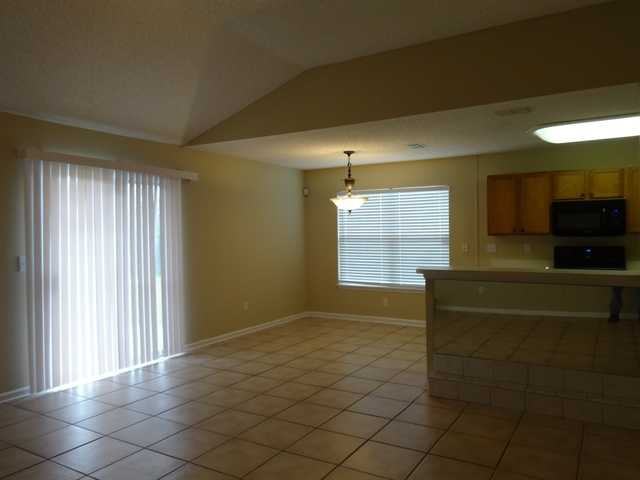 4410 Hanging Moss Dr - Photo 3 of 14