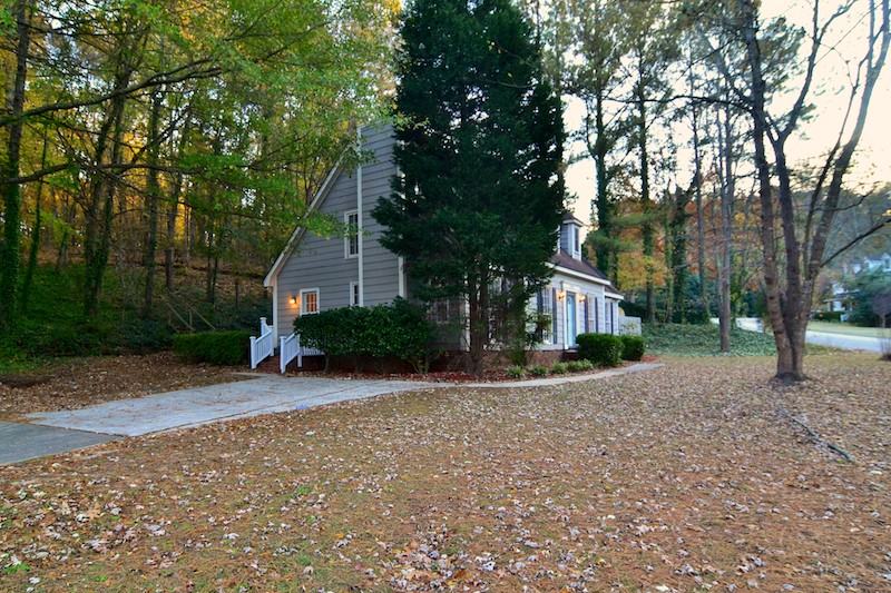 101 Cannon Dale Ct - Photo 3 of 28