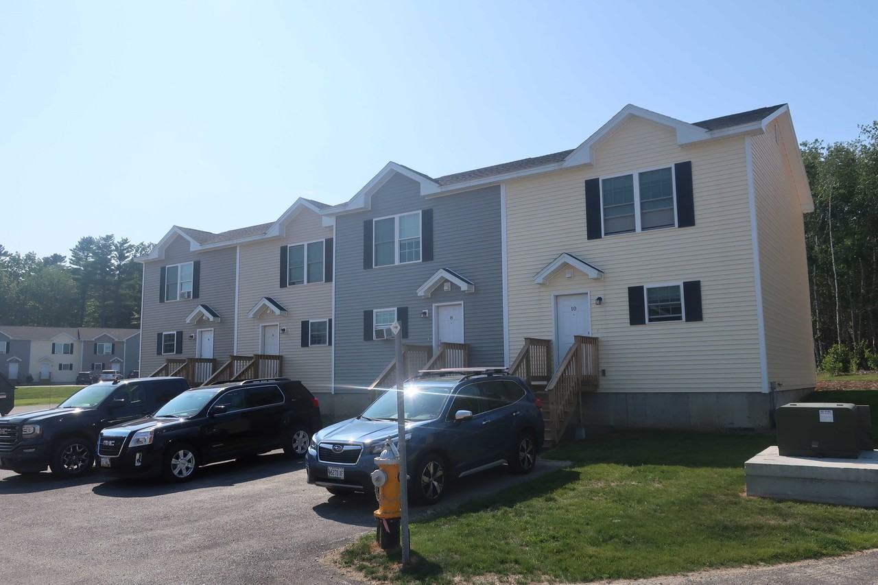 22 Jasmine Ln - Photo 2 of 16