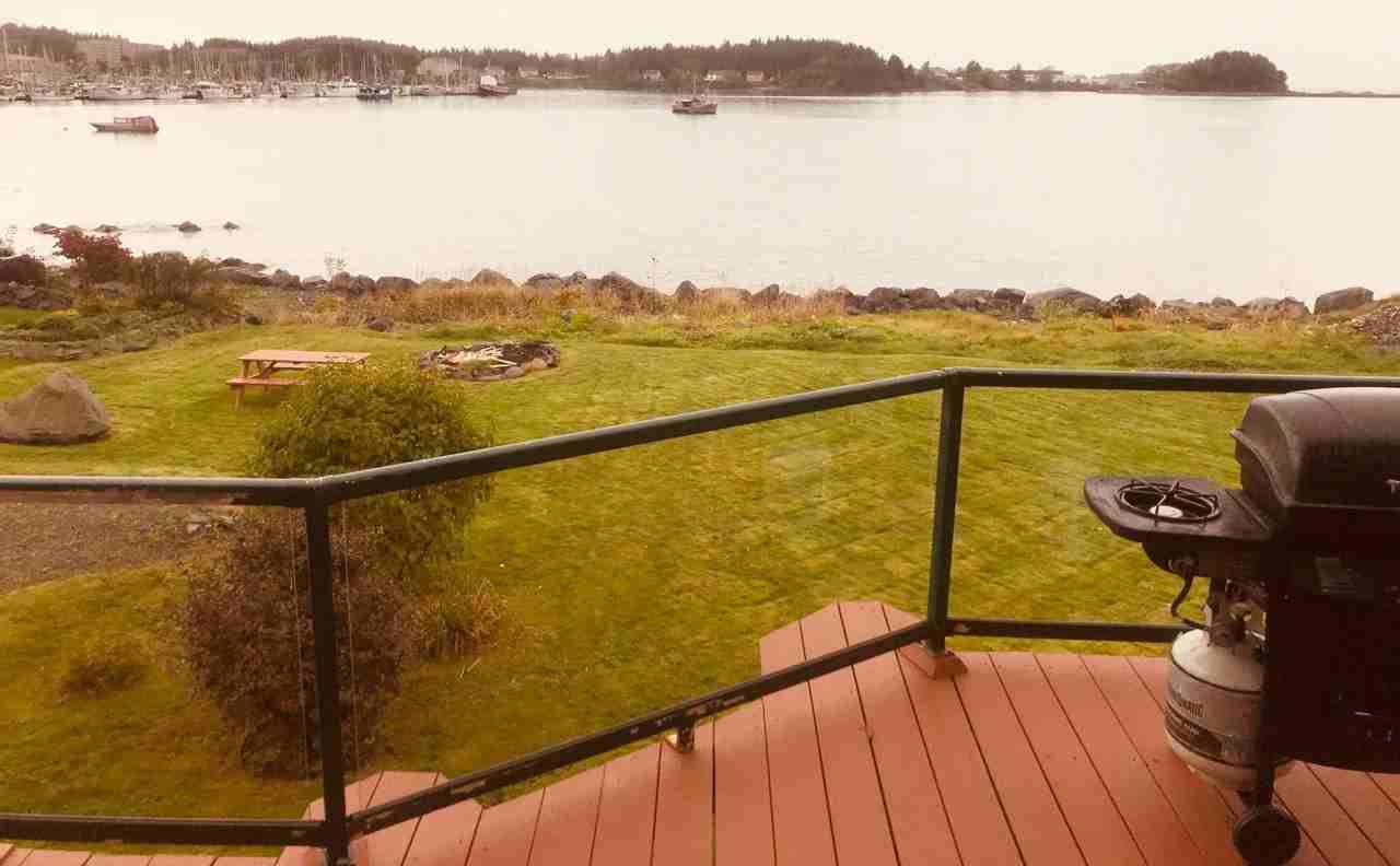 1301 Halibut Point Rd - Photo 2 of 10