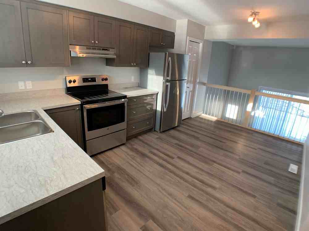 120 Applewood Dr - Photo 3 of 20