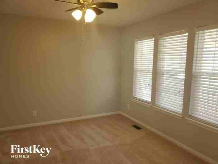 1209 Parkwatch Ct - Photo 2 of 28