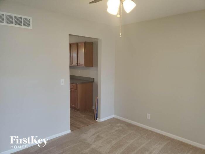 1209 Parkwatch Ct - Photo 3 of 28