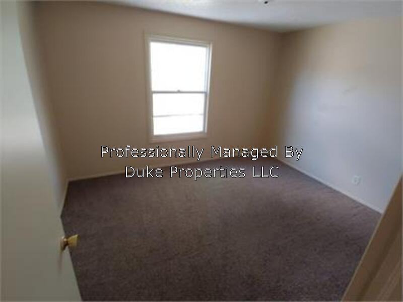 77 Warner St #UP - Photo 2 of 8
