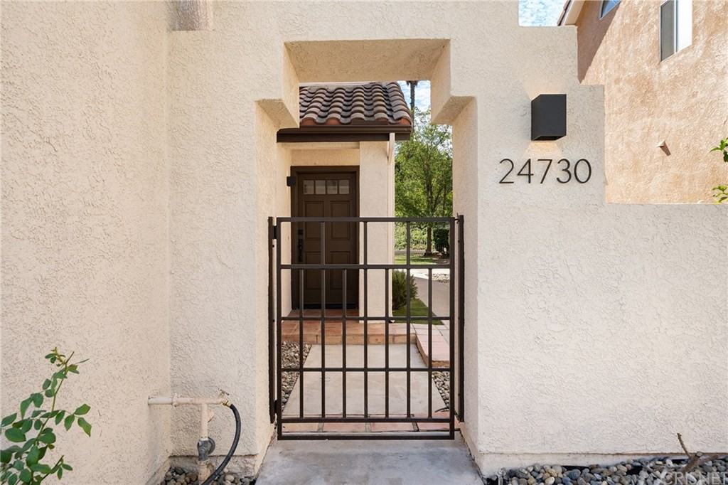 24730 Via Madera - Photo 3 of 35