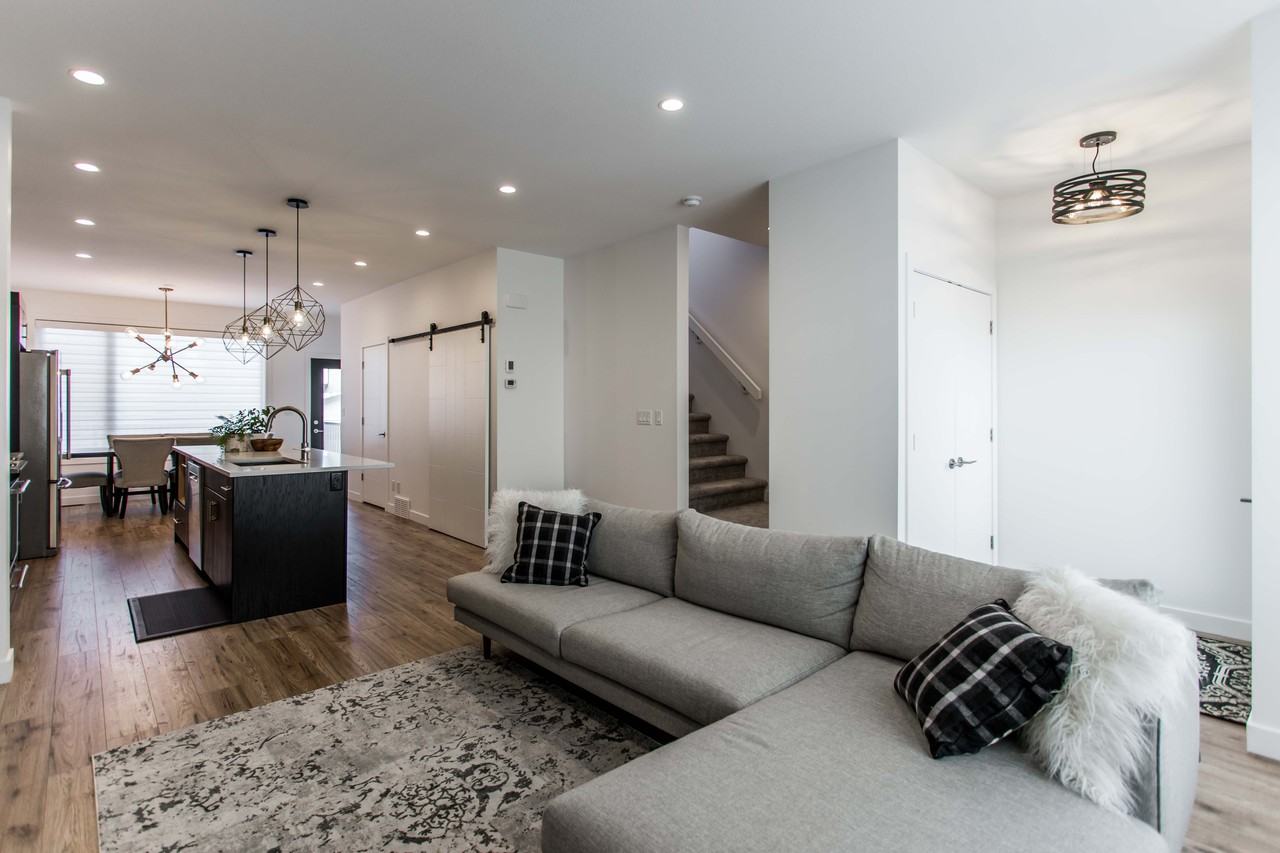 4426 Albulet Drive - Photo 3 of 15