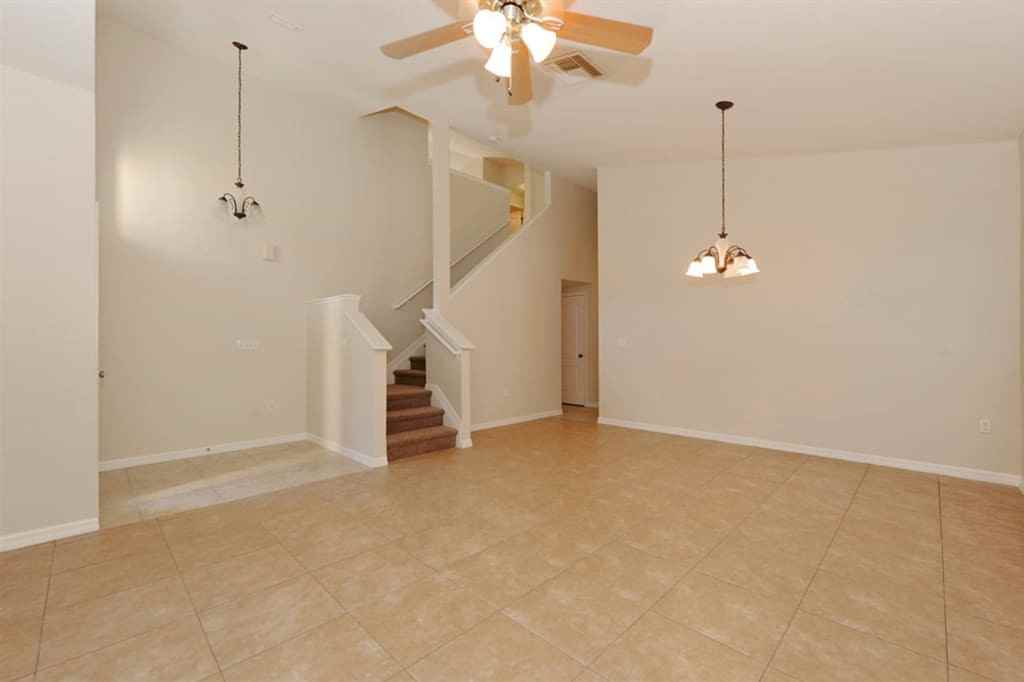 11940 Palm Bay Ct - Photo 2 of 23