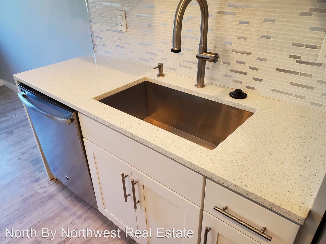 9523 9523 NE 180th St A301 - Photo 3 of 16