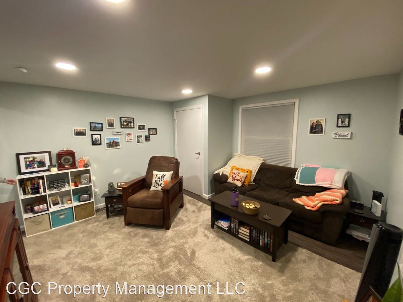 6 Locust Ave - Photo 3 of 4