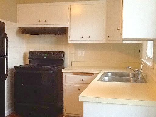 357 Hickory St - Photo 2 of 10