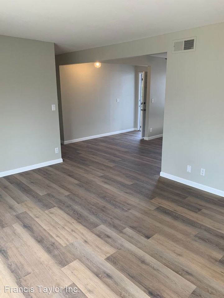 909 Daisy St - Photo 3 of 8