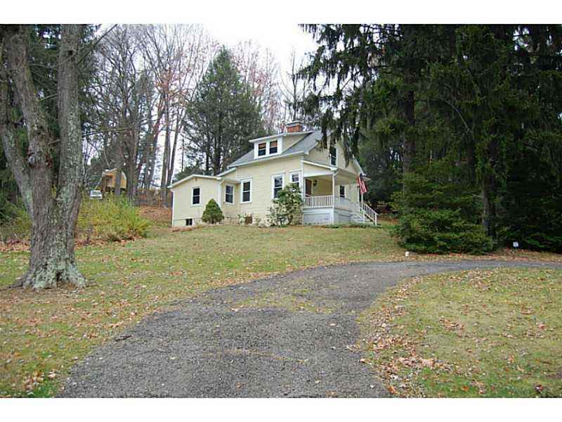 740 Fairview Rd - Photo 2 of 25