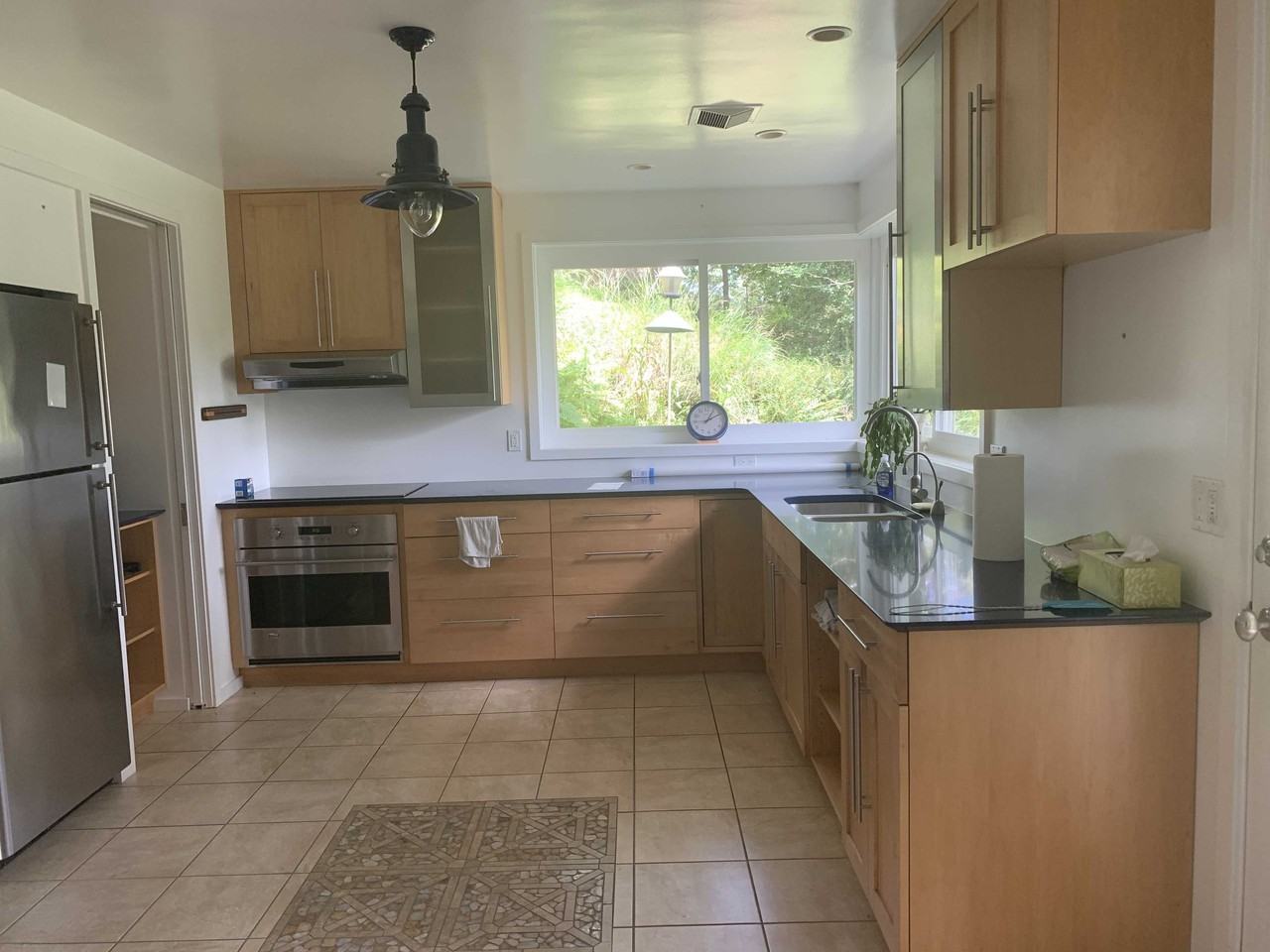 1007 Hillside View Rd - Photo 2 of 11