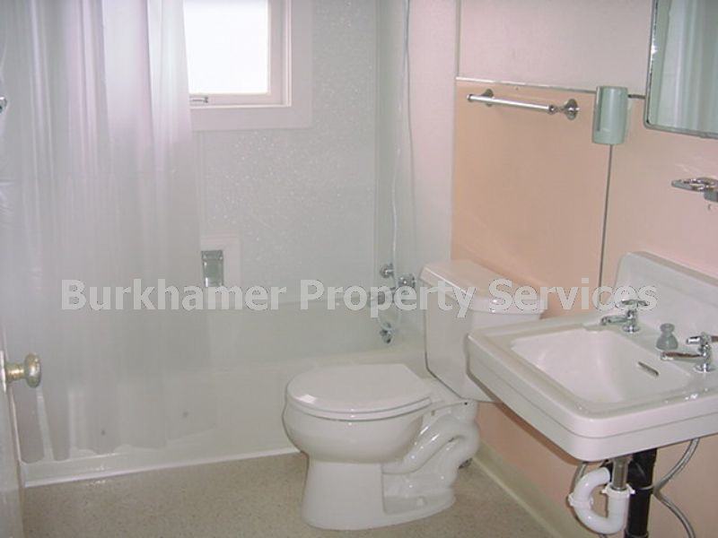 515 515 W Marcy A, Montesano, WA 98563 Unit A #A - Photo 7 of 9