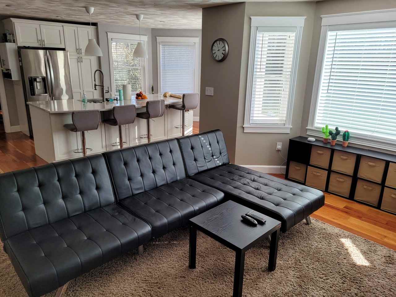 12 Hanson Ln - Photo 3 of 21