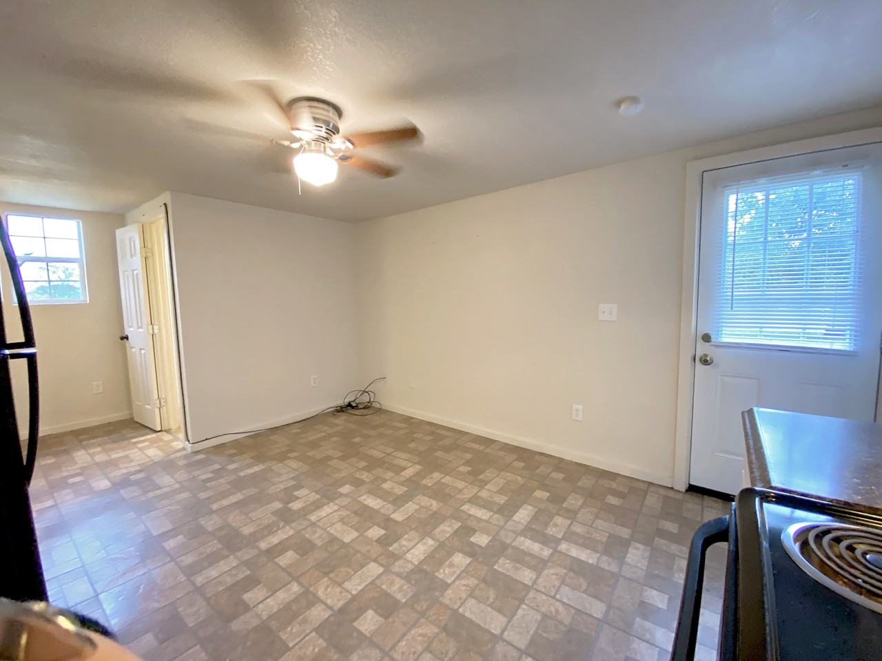 10606 County Road 1020 - Photo 2 of 11