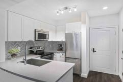 Camden Grand Parc - Photo 1 of 1