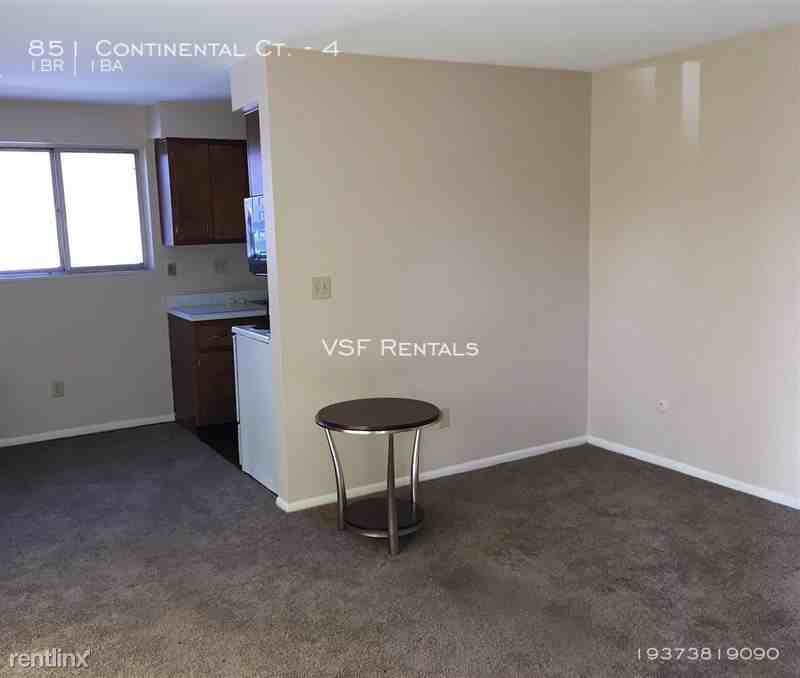 851 Continental Ct #4 - Photo 2 of 6