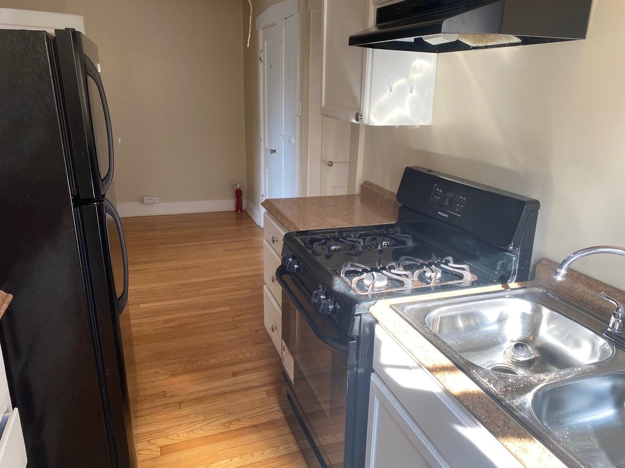 11 Linview Terrace - 2 - Photo 2 of 7