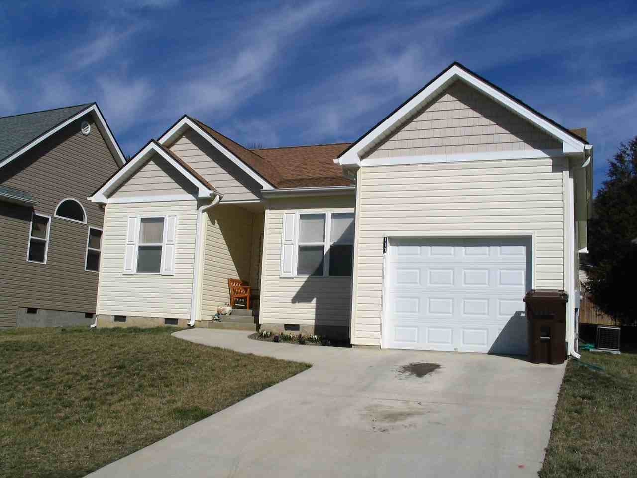 33 Woodcreek Cir - Photo 2 of 2