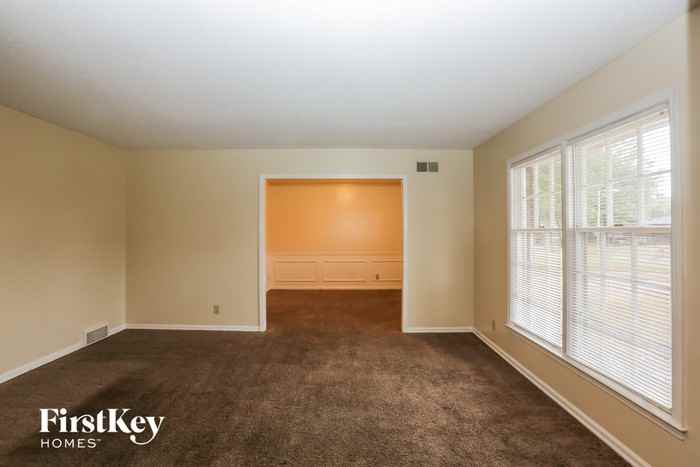 1515 Singing Trees Dr - Photo 2 of 15