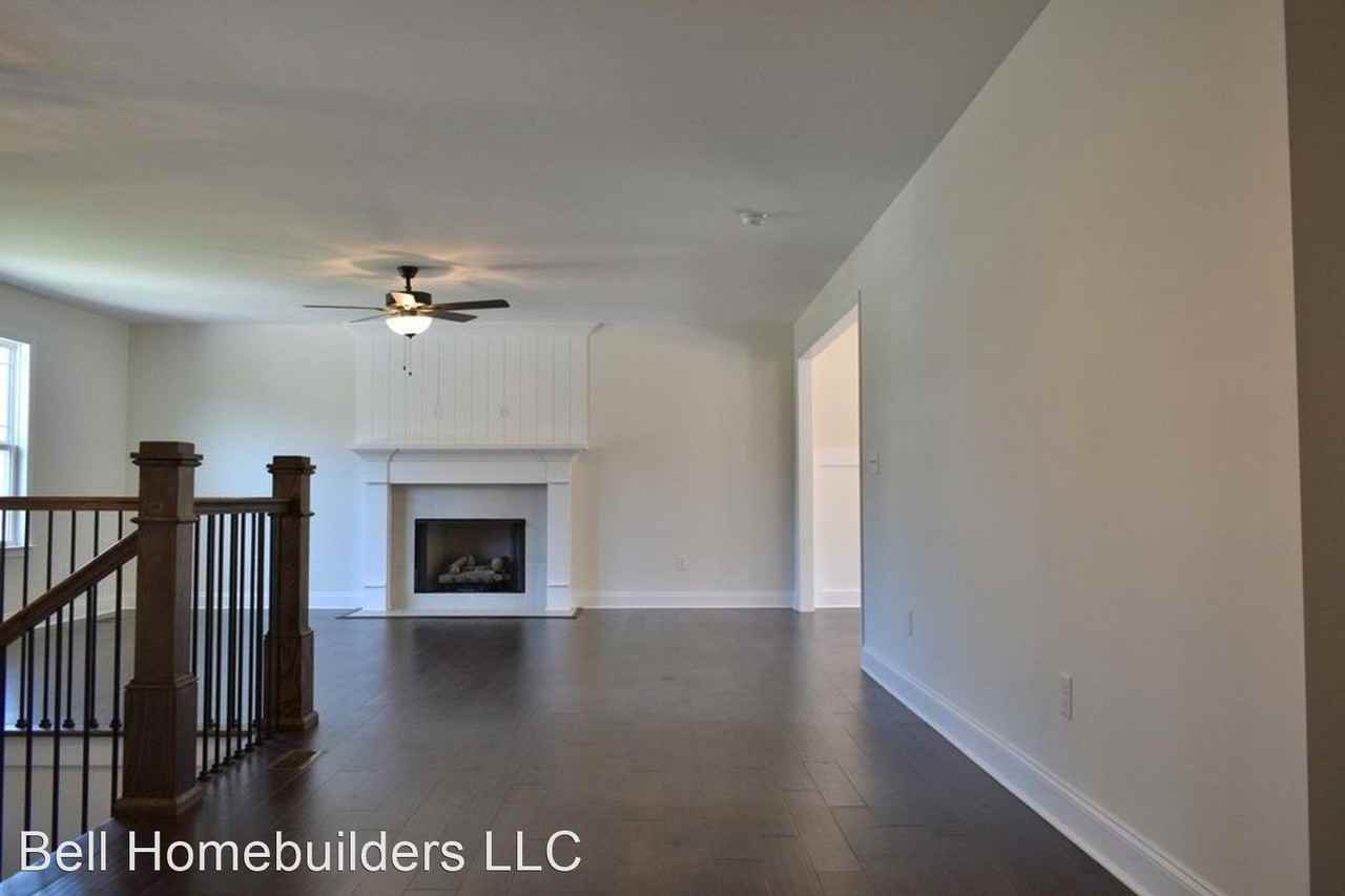 595 Hatch Trl - Photo 2 of 28