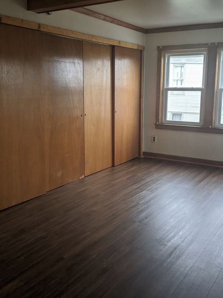 201 E MAIN ST - Photo 2 of 11