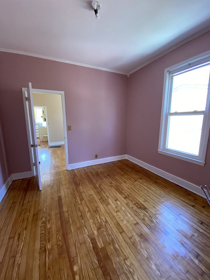 588 Barbey Street #2