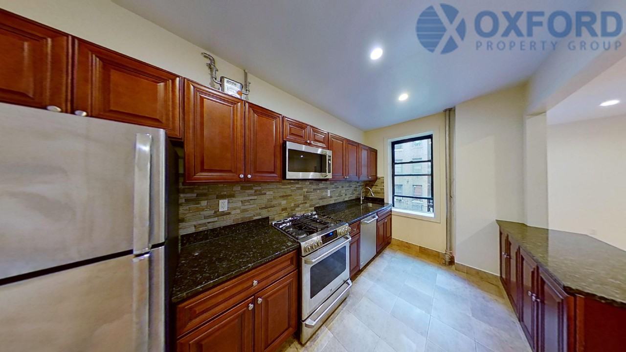 250 Fort Washington Avenue #27