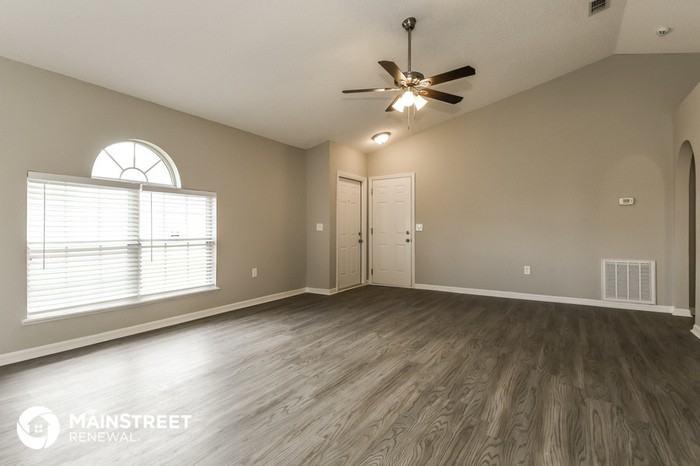 3334 Net Ct - Photo 3 of 16