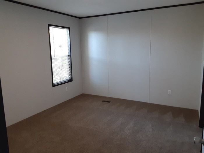 271 Mallard Ln - Photo 3 of 19