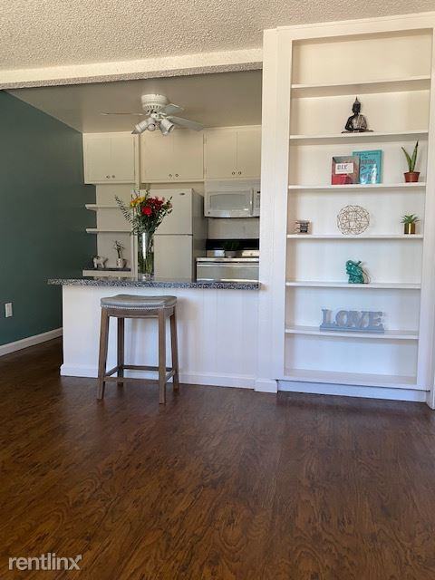 3277 Park Blvd - Photo 3 of 19