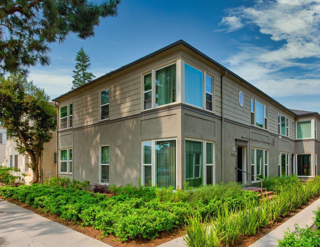 Leimert Park Apartments 3053 3055 Stocker Pl., Los Angeles, CA