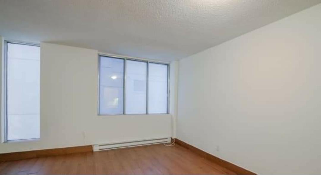 2285 Rue Saint Mathieu #1704 - Photo 3 of 5