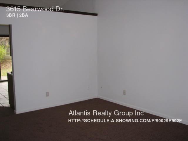 3615 Bearwood Dr - Photo 2 of 12