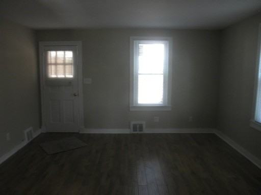 3113 Offutt Rd - Photo 2 of 14